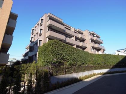 千石ホームズの外観