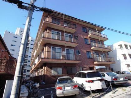 本郷マンションの外観