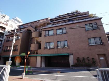 ヒルズ白山の外観