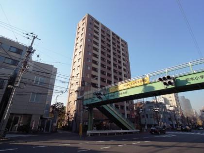 プレサンス本駒込アカデミアの外観