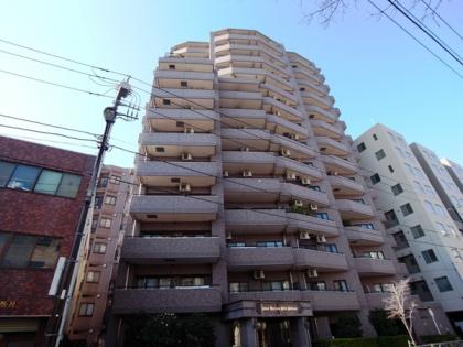 ライオンズガーデンヒルズ白山の外観