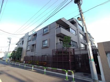 エルザセンティア六義園の外観