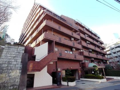 クレール駒込の外観