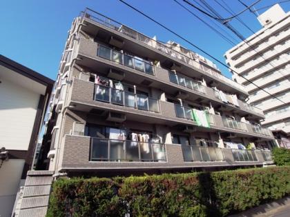 ワールドパレス文京本駒込の外観