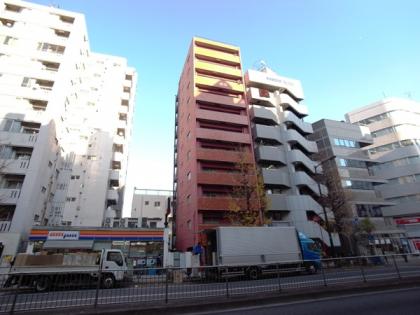 ライオンズマンション六義園の外観