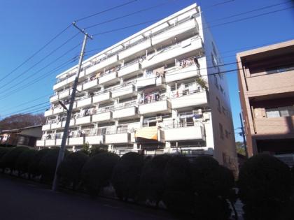 シャンボール久我山の外観