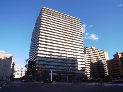 東京マスタープレイスの外観