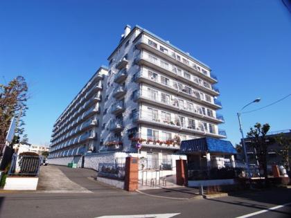 秀和高円寺レジデンスの外観