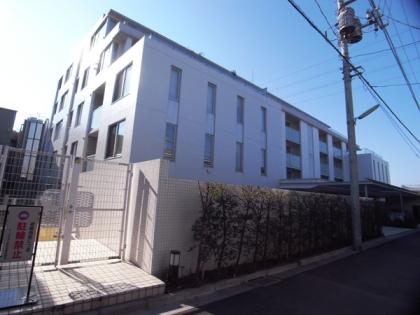 アールブラン高円寺の外観