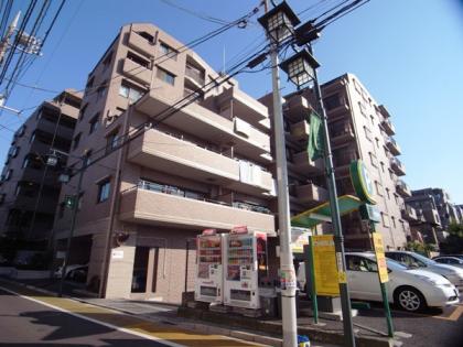 コスモ東高円寺ロイヤルフォルムの外観