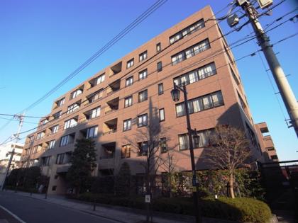 テラス杉並蚕糸の森の外観