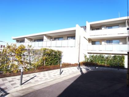 山王プレイスの外観