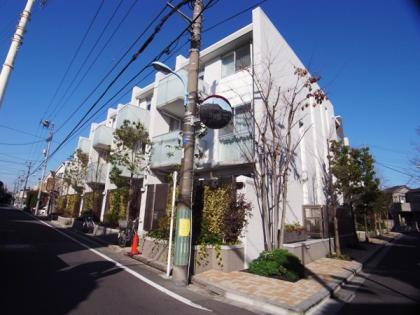 レイヤーズハウス杉並善福寺川公園の外観