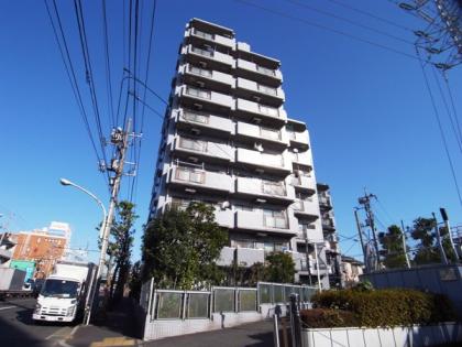 エスカイア上高井戸の外観