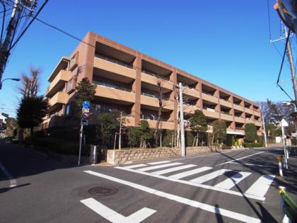 グローリオ南阿佐ヶ谷の外観