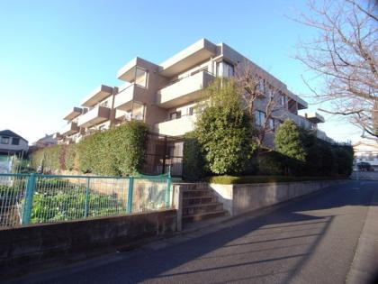 浜田山イーストガーデンの外観