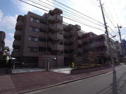 ライオンズマンション竹の塚第6の外観