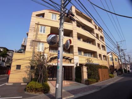 グランシティ石神井公園の外観