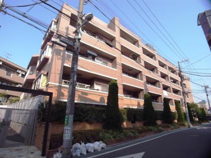 ライオンズグローベル石神井公園の外観