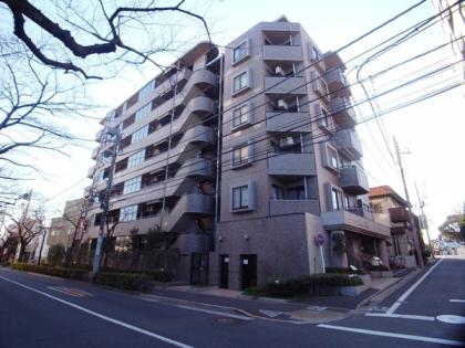 レーベンハイム大泉学園の外観