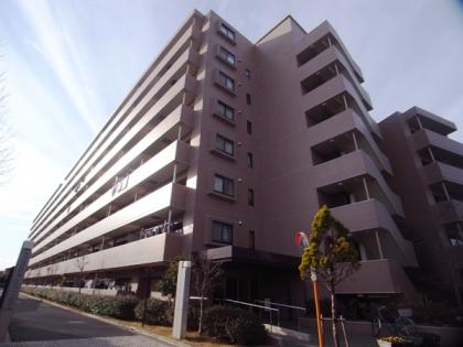 ファミールシティ武蔵関の外観