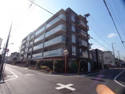 ブリリア関町北の外観