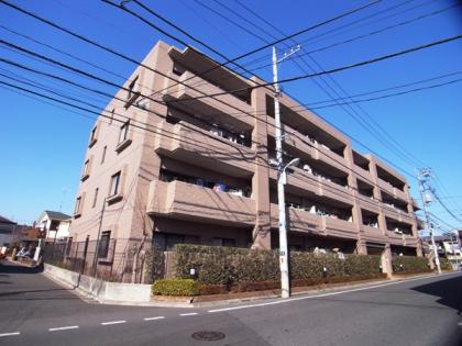 ローズウッド南大泉の外観