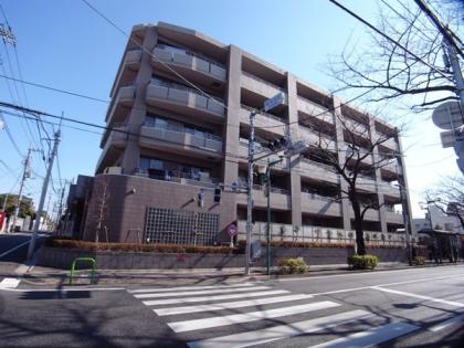 ローヤルシティ大泉学園の外観