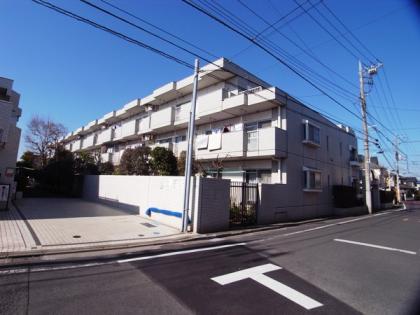 南大泉リッツハウスの外観