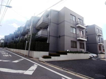 ヴィルヌーブ氷川台の外観