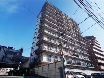 秀和豊玉レジデンスの外観