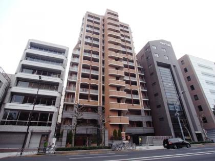 グランシティ浅草橋ラピュタタワーの外観