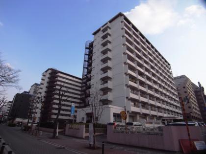 東陽町ハイホームの外観