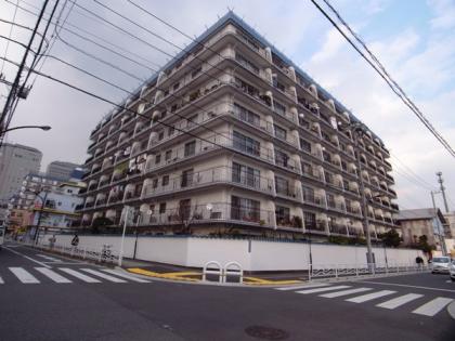 秀和東陽町レジデンスの外観