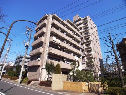 ヴェラハイツ緑道公園弐番館の外観