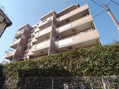 ガーデンホーム大井の外観