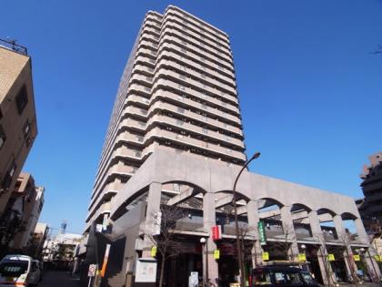 ツインタワーすみとし毛利館の外観