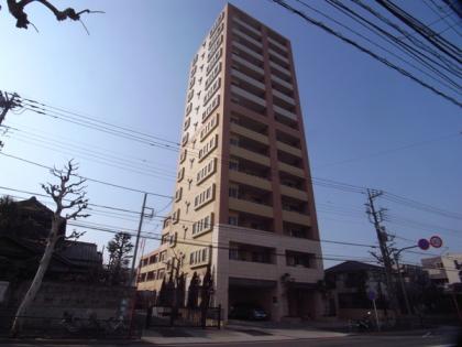 エルフィーノ東大島の外観