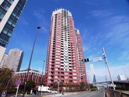 ザ・タワーズ台場の外観