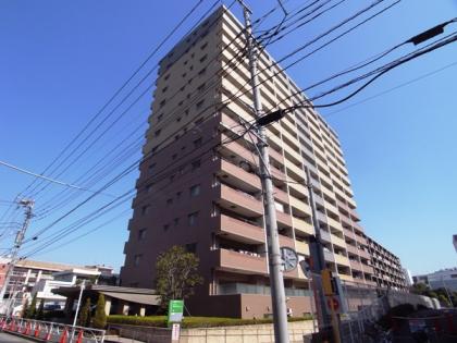 クレストフォルム亀戸ビューフォートの外観