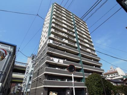 ルネサンスシティ池袋の外観