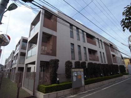 オーベル目白アヴァンタージュの外観