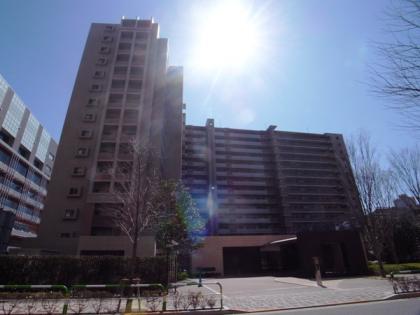 ベリスタ都立汐入公園の外観