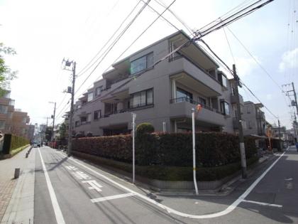 朝日マンション目白の外観