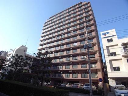 ライオンズマンション日暮里南公園の外観