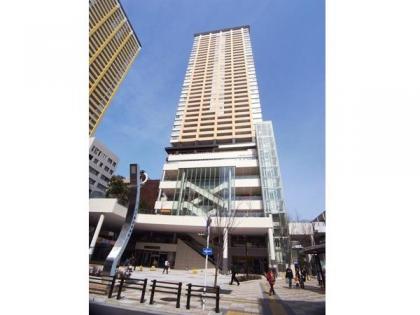 ステーションガーデンタワーの外観