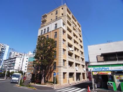 グランシティユーロパレス北千住の外観