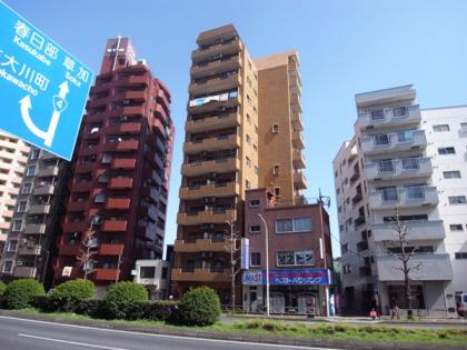 ライオンズマンション北千住の外観