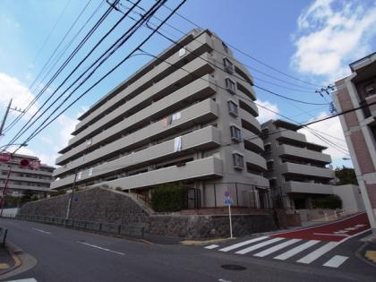 パラッシオ赤塚公園の外観