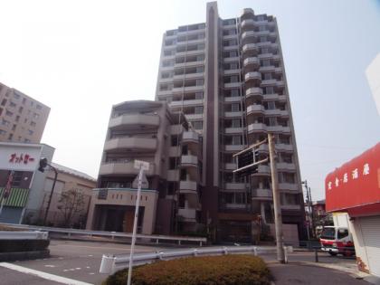 グローリオ千住新橋の外観